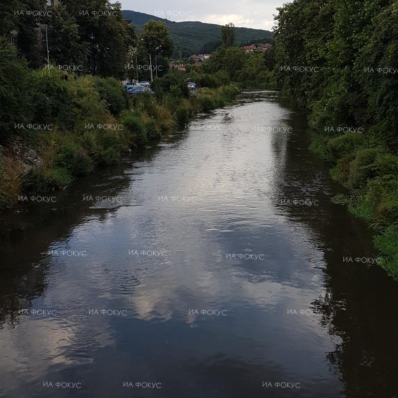 Пазарджик: Река Тополница е повишила нивото си с 96 см при село Поибрене