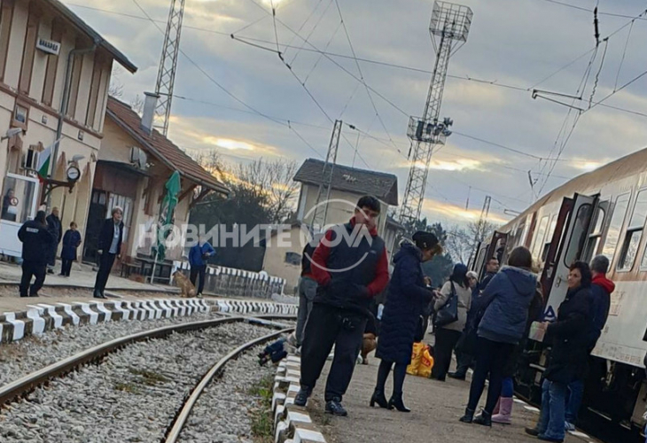 Кървава свада: Циганка е намушкала смъртоносно в сърцето 50-годишния мъж във влака Пловдив-София