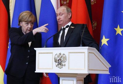 Владимир Путин и Ангела Меркел се обявиха срещу политизирането на проекта 