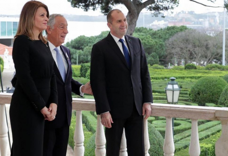 Румен Радев и съпругата му приети тържествено от президента на Португалия (СНИМКИ)