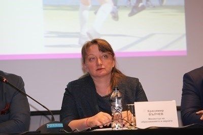 МОН въвежда асистиращи технологии за приобщаващо образование до 2 години