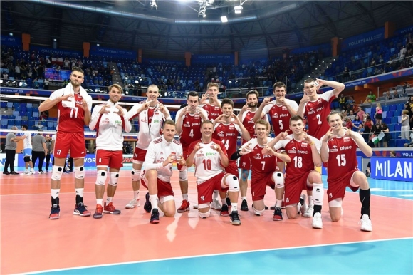 Полша измъкна победа над Аржентина след страхотна драма (видео + снимки)