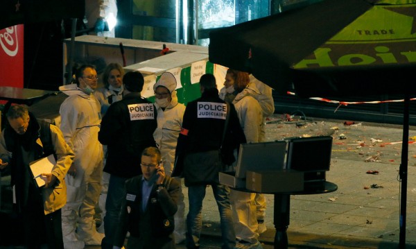 Сирийски паспорт намерен до трупа на единия терорист