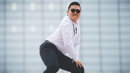 Изпълнителят на Gangnam Style се завърна с нов ударен клип (Видео)