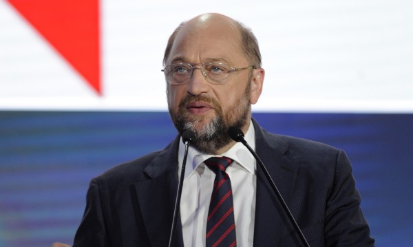 Шулц смъмри Ердоган: Прекрачихте границата!
