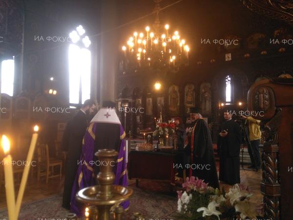 София: С панихида в храм „Св. Николай Софийски – Нови“ започна тържественото отбелязване на Деня на Тракия в столицата