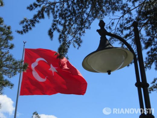 Турция се забърка и в оръжеен скандал