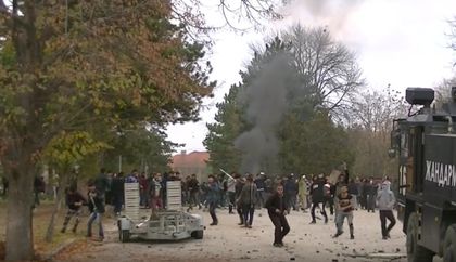 Закриват лагера в Харманли