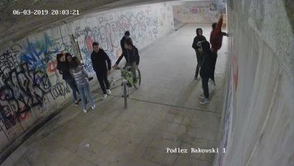 Хасково: Група деца са се опитали да чупят камерите в подлеза на бул. „Г. С. Раковски“