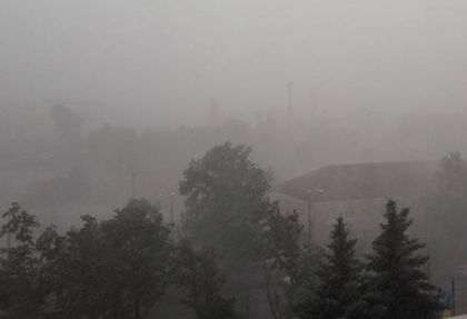 В Киев е страшно! Причерня, небето се отвори и невиждан порой удави града (СНИМКИ/ВИДЕО)