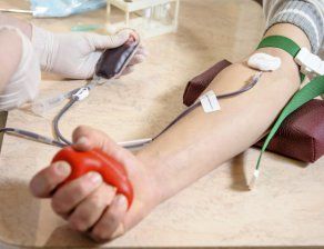 160 души дариха кръв във Варна за пострадалите от Хитрино