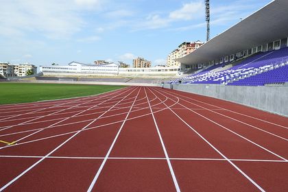 Спорт: Дебютантката Александра Начева не стигна до финал на европейското за жени в зала