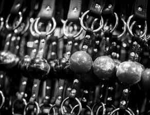 BDSM - мръсни игри за големи или начин на любов? (18+) Разказът на Станислав Атанасов