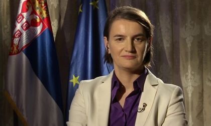 Сръбската премиерша: Няма да избираме между Запада и Русия!