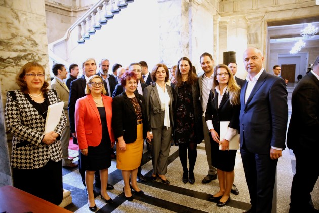 Европейски избори 2019: Евродепутатите от „БСП за България” получиха удостоверенията си от ЦИК
