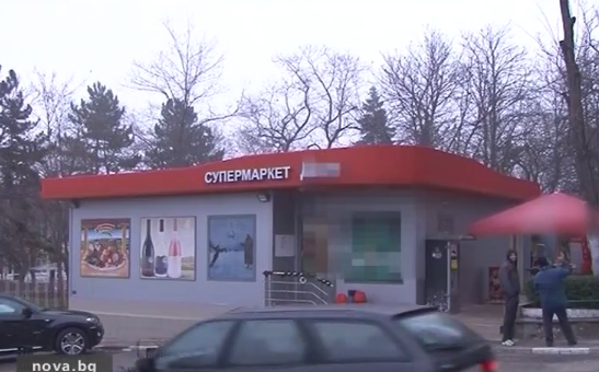 Обир като по филмите край Пловдив! Крадци обраха магазин през дупка в стената (ВИДЕО)