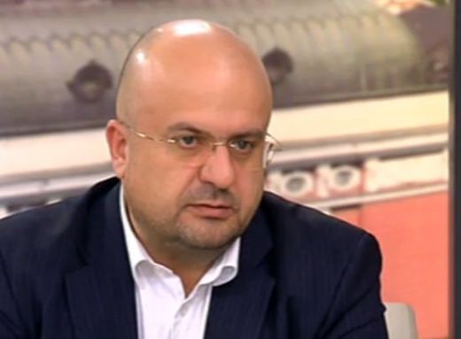 Камен Костадинов: Никога не съм се чувствал като салфетка