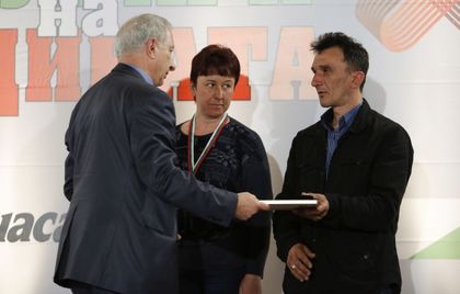 Поклон пред тези двама асеновградчани, чиито дете наскоро почина от рак
