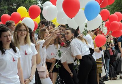 Руската и Английската в ТОП 10 на матурата по български
