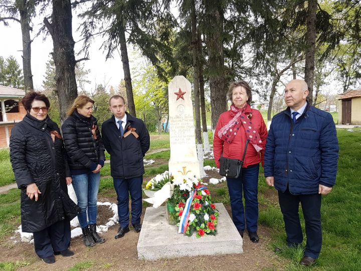 Почетоха руски войни загинали през Втората световна в Лудогорието