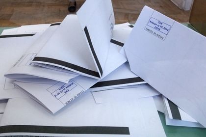 Броят наново бюлетините от изборите в Неделино