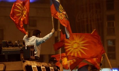 Протести в Скопие: Ще дадем живота си за Македония!