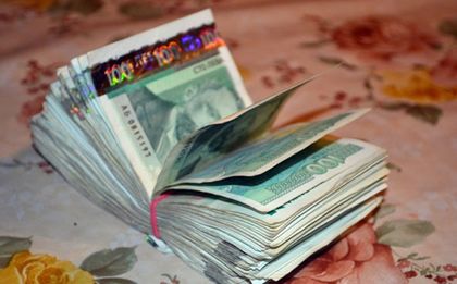 Къде взимат средна заплата от 2347 лв. и къде получават най-малко