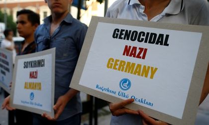 Плашат германски депутати със смърт заради арменския геноцид