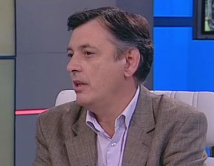 Интрига! Действа ли външният министър Митов зад гърба на Бойко при награждаването на Вартоломей?