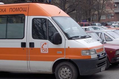 Кола помете момче с велосипед в Кючука