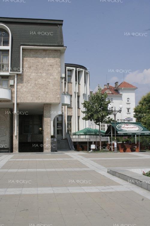 Маргарита Мачева, Драматичен театър „Никола Вапцаров“: Постановката „Портретът на Дориан Грей“ е мащабен проект за нашия театър