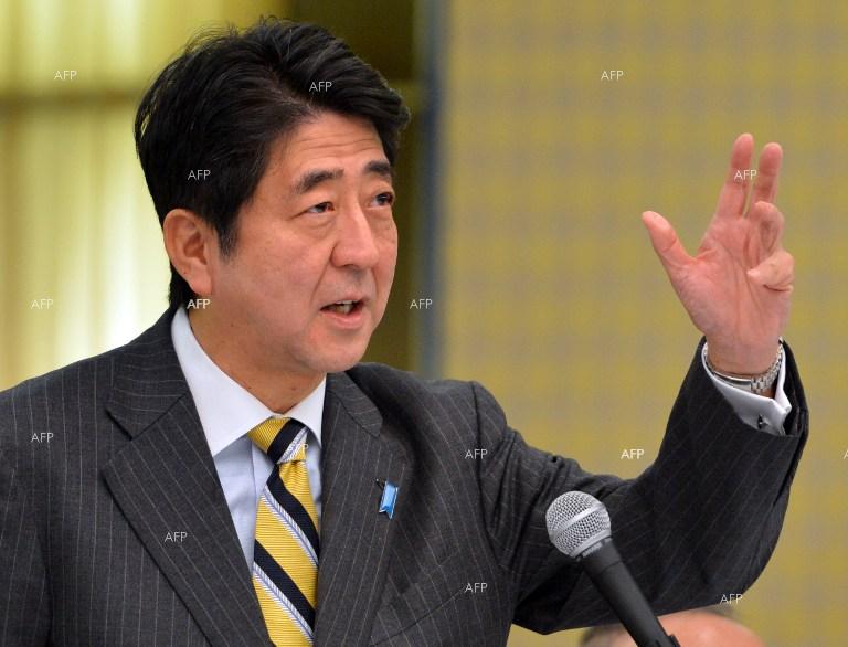 „Japan Times“: Шиндзо Абе и Доналд Тръмп обсъдиха последните ракетни тестове на Северна Корея
