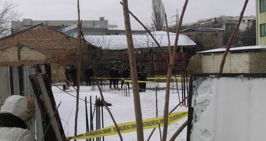 Откриха трупа в шахтата във Варна, има задържани