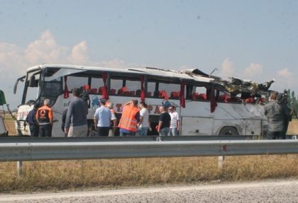 6 години по-късно: Изплащат кръвнината на близките на деветте жертви от автомелето с автобус на 