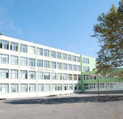 Бащата на биячката Илияна сипе заплахи към журналисти
