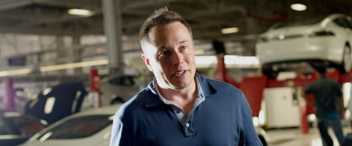 Мъск обяви ново радикално намаляване разходите на Tesla
