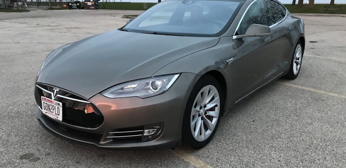 Илън Мъск прогнозира рекордни продажби на Tesla за второто тримесечие