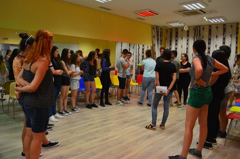 Стара Загора: Летен лидерски лагер се проведе в Международния младежки център