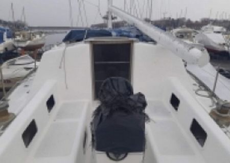 Семейства се съдят за луксозна яхта в Созопол, ЧСИ я пусна на публичен търг