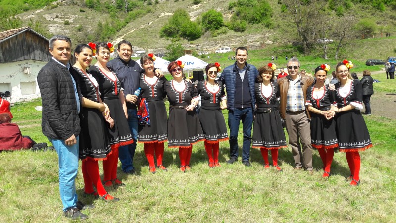 Eвропейски избори 2019: Кандидатът за евродепутат от ГЕРБ Марин Захариев посети Девин на Гергьовден