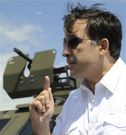 ТАСС: Саакашвили призова Зеленски да забрави за преговори с Русия
