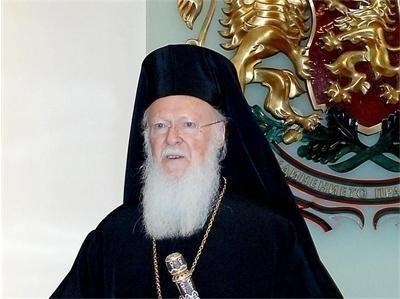 Гръцки митрополит критикува Вселенския патриарх: Разцепва православието