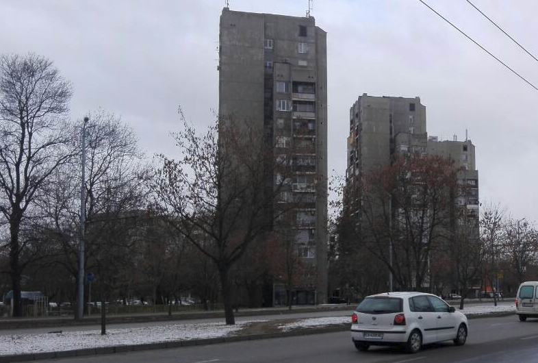 Два обира на жилища в Пловдив! Крадците нахлуват през прозорец и разбиват врата
