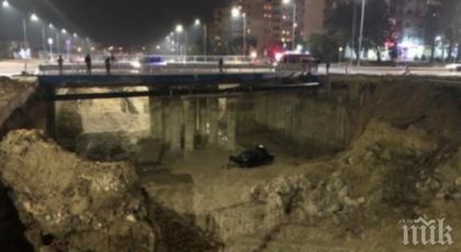 Целунат от Господ: Шофьор полетя от 10 метра в изкоп във Варна, размина се с леки наранявания