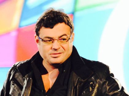 Иван Ласкин: Tези, които хвърлят камъни срещу български полицаи, трябва да бъдат смазани!