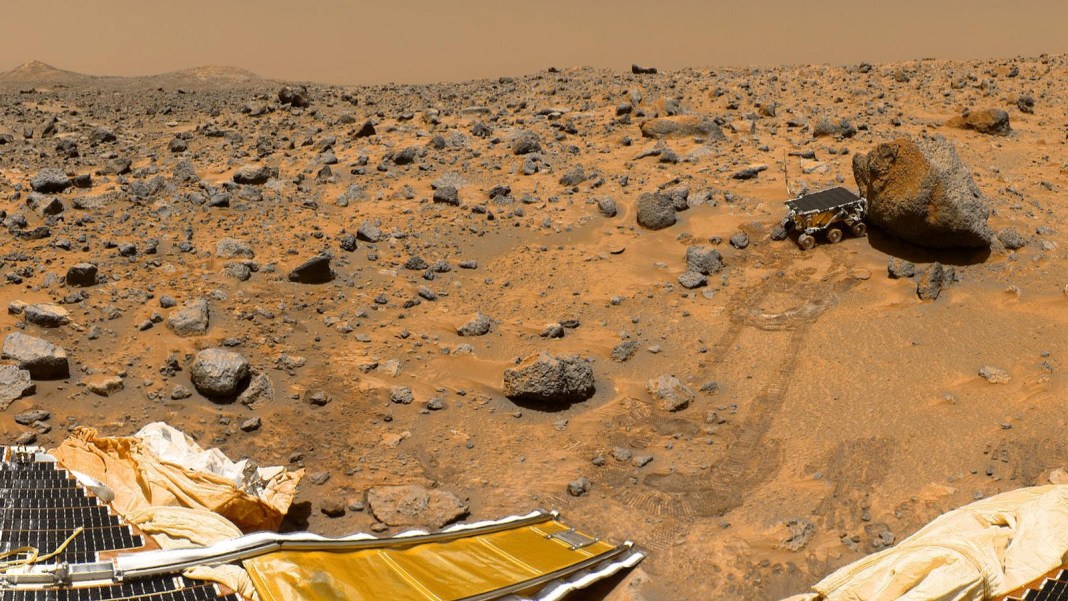 Преди да тръгнете: NASA вече предава прогнозата за времето на Марс