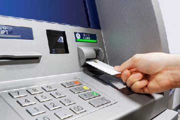 Измамница, изтеглила 15 бона с чужди карти в Пловдивско, иска на свобода
