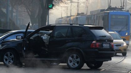 БМВ за 200 бона се помля в София!