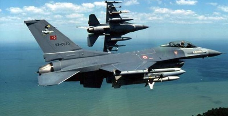 Kathimerini: Двойка турски F-16 са нарушили въздушното пространство на Гърция
