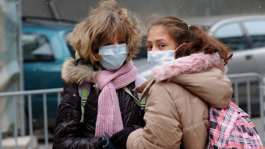 Лекар със стряскаща прогноза: Болните от грип растат, около 400 000 ще се разболеят